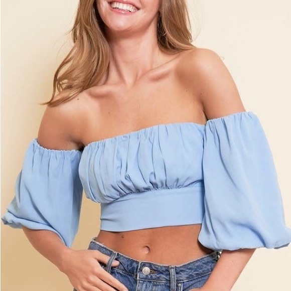 Off the Shoulder Blue Crepe Crop Top NWT - Picture 4 of 6